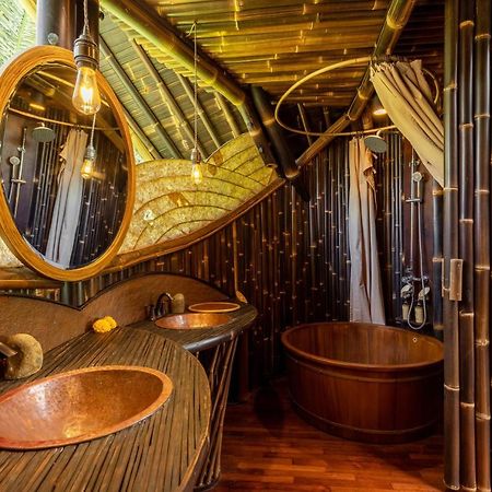 Eclipse House 4Bds Eco Bamboo House Pool Riverview Bringkit Экстерьер фото
